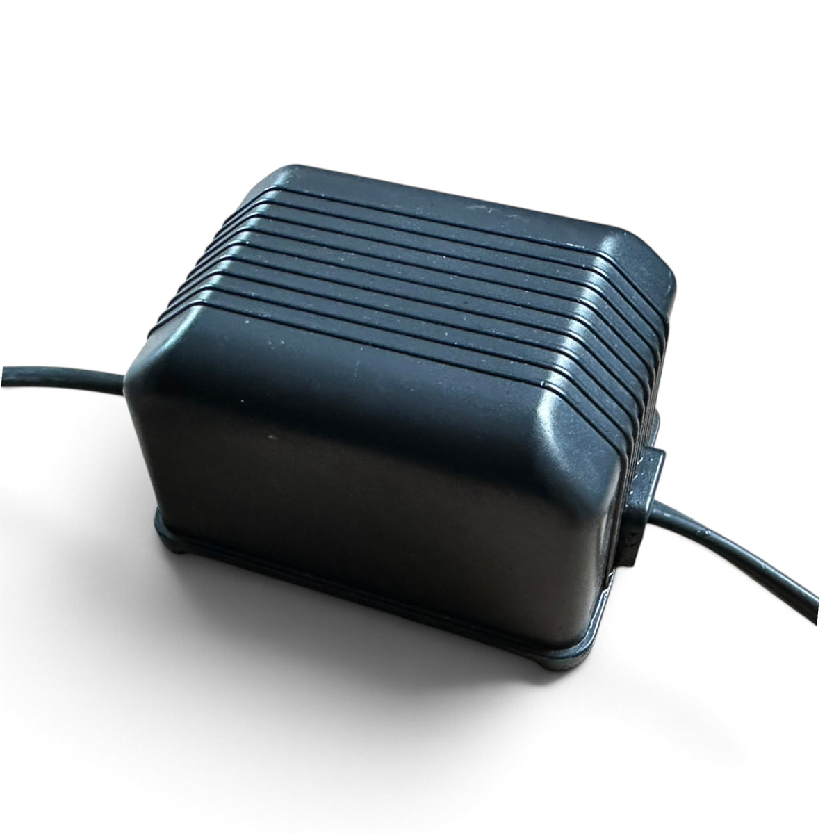 Westmont Design Z-302.668 A Transformator – 23V – 6-pins